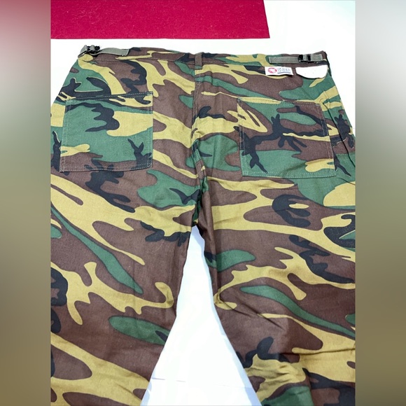 Green Tan Black CAMO Pants ARMY Camouflage Adjustable Waist USA Cotton Mens MED - Picture 5 of 15